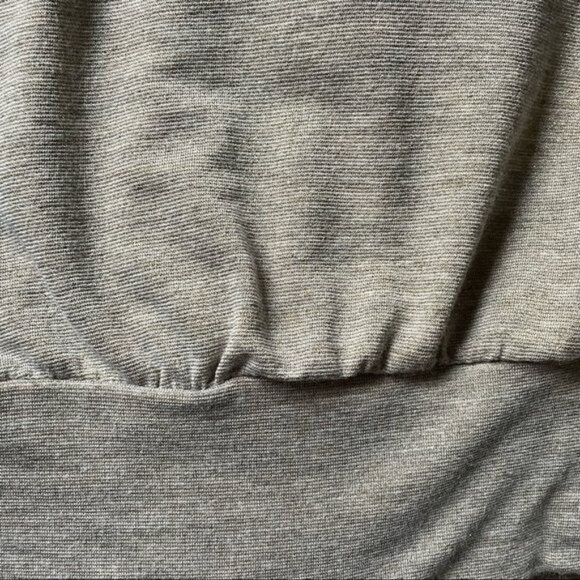 Old Navy Womens Sz XS Lightweight Long Sleeved T Shirt w/ Gold Threads Shimmer - Picture 7 of 12